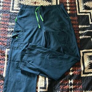 Carhartt Force size large scrubs pants